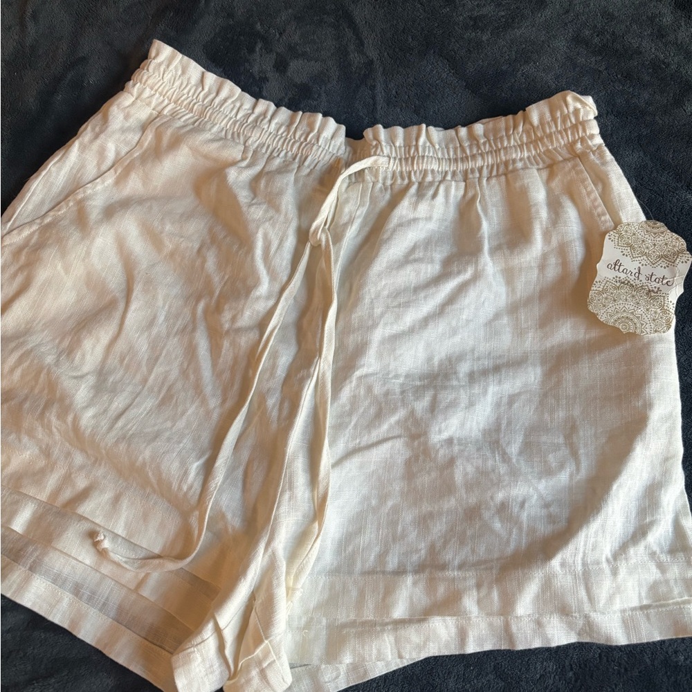 NWT linen Altar’d state Drawstring Shorts